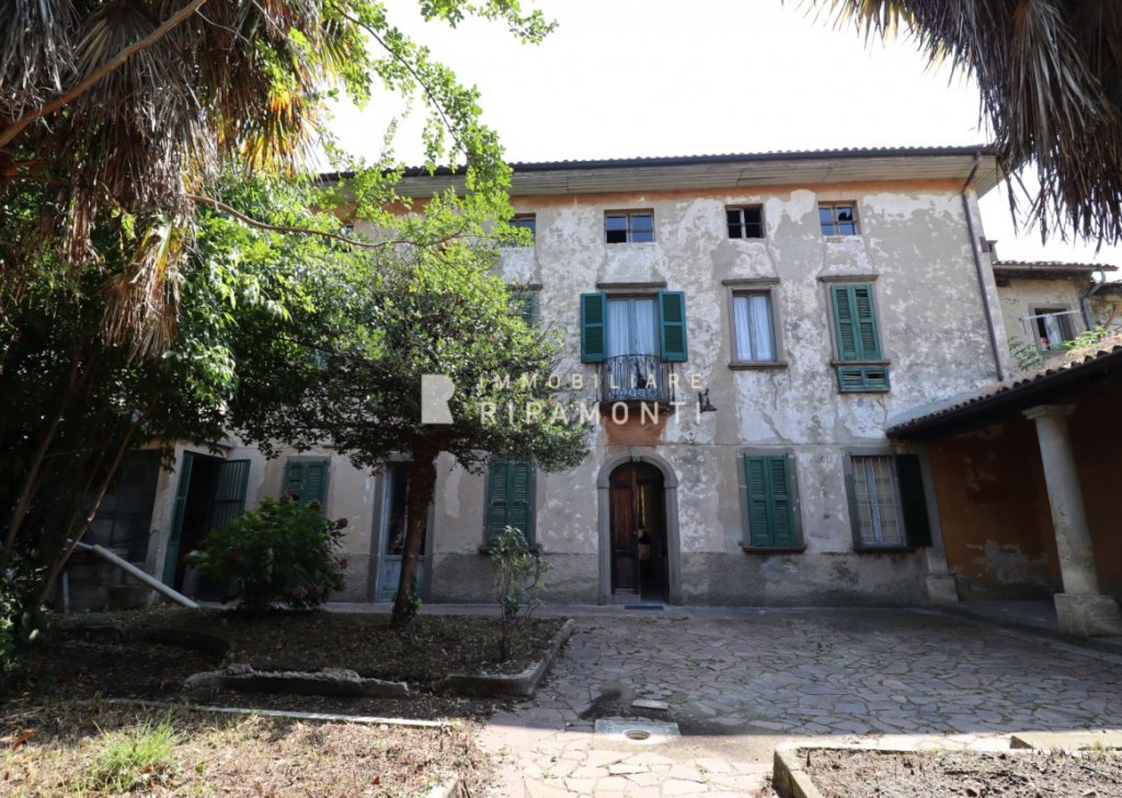 Vendita Villa Vercurago - Rustico in vendita a Vercurago Località Somasca