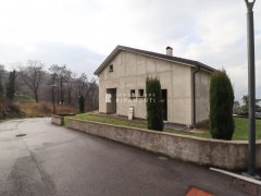 Villa bifamiliare in vendita a Oggiono. - 2
