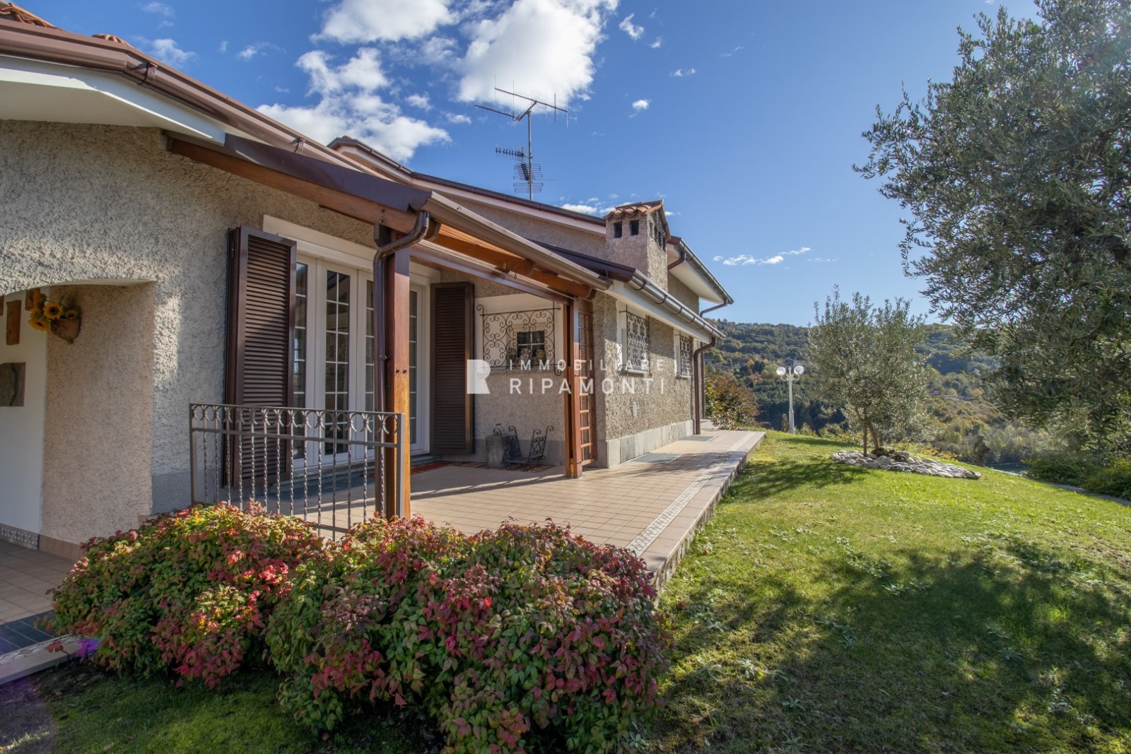 Vendita Villa unifamiliare Casa/Villa Ello Via Della Boggia 473268